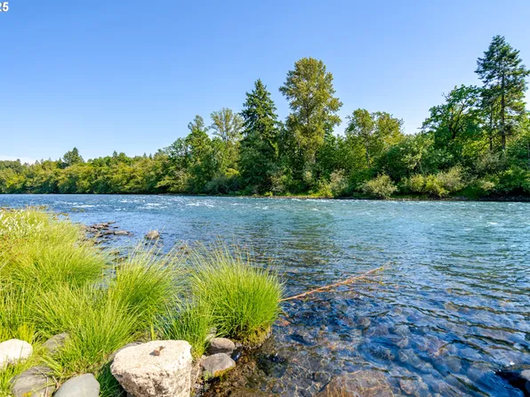 N River Dr #1302, Sweet Home, OR 97386