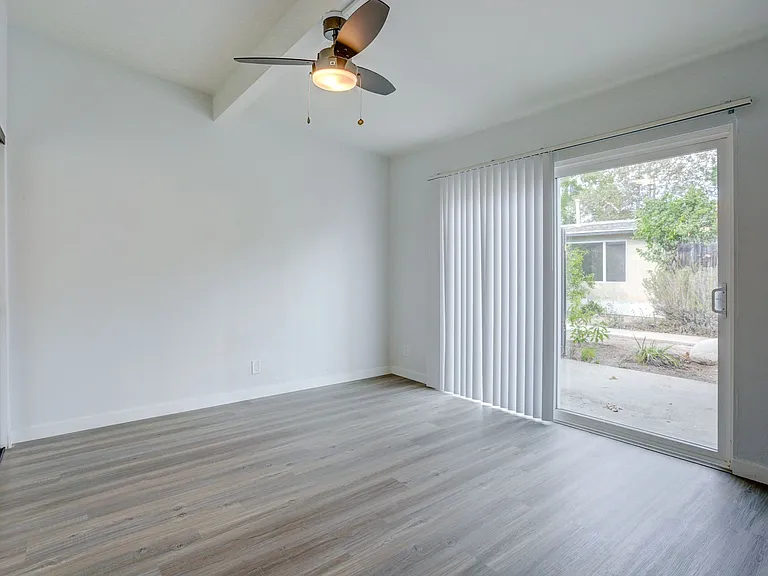West 11th Avenue Apartment Homes — Photo 8