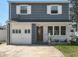 112 Casper Street, Valley Stream, NY 11580