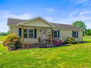 3922 Armstrong Rd, Springfield, TN 37172