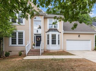 101 Chatsworth St, Cary, NC 27513