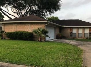 7127 Pickett Dr, Richmond, TX 77469