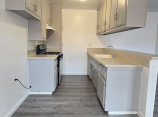 6318 Gentry St #D, Huntington Park, CA 90255