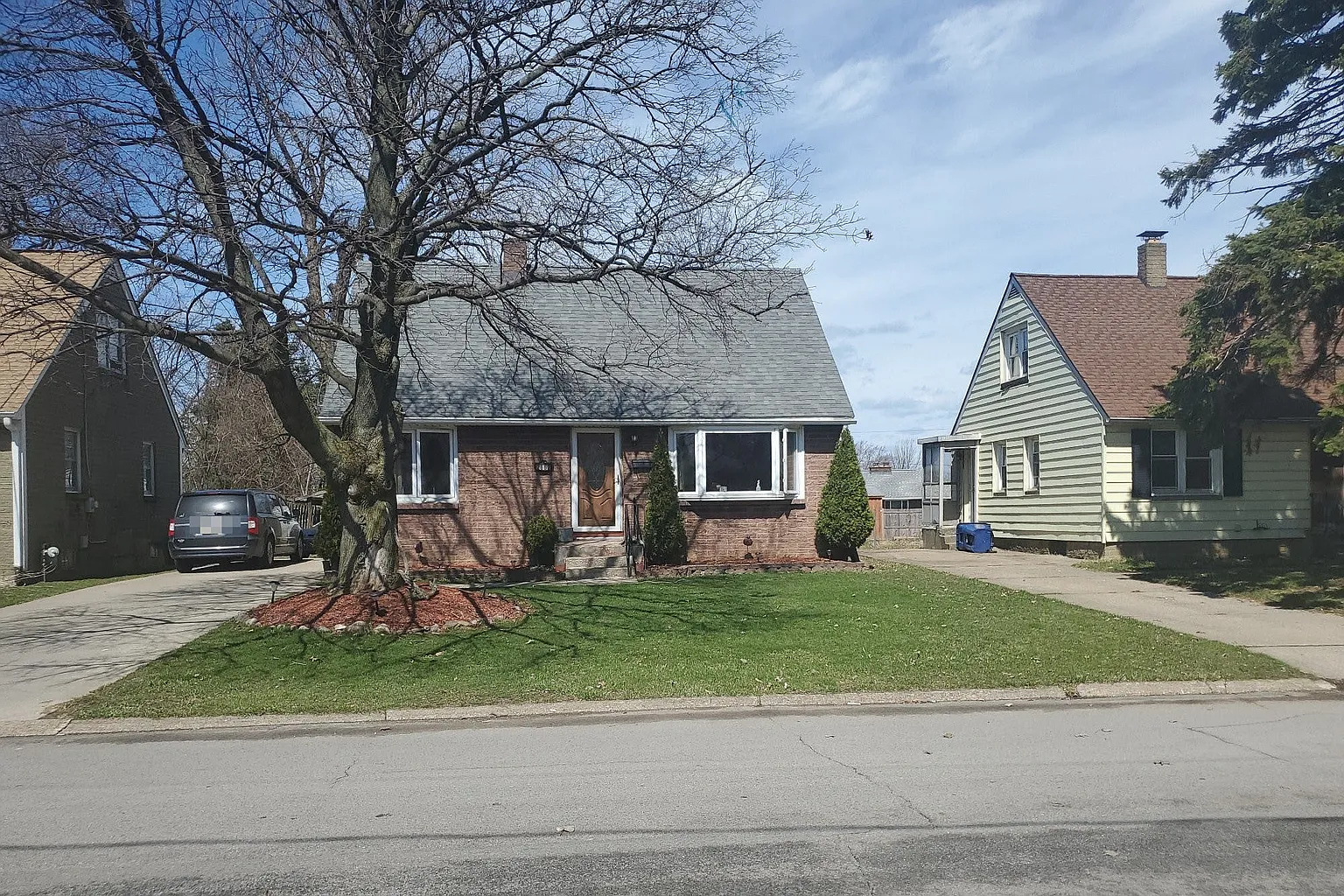 2662 Putnam Dr photo 1