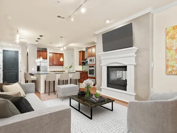 8616 Turtle Creek Blvd APT 325, Dallas, TX 75225