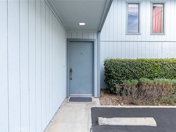 4th image of 7 Quail Ridge Dr