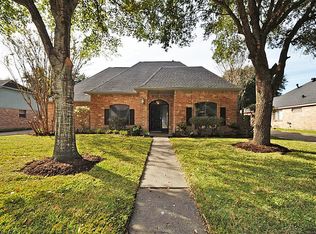 6506 Mona Vista Dr, Houston, TX 77083