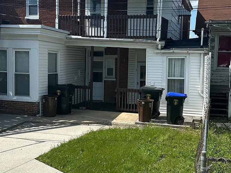 2801-2803 Penbrook Ave — Photo 6