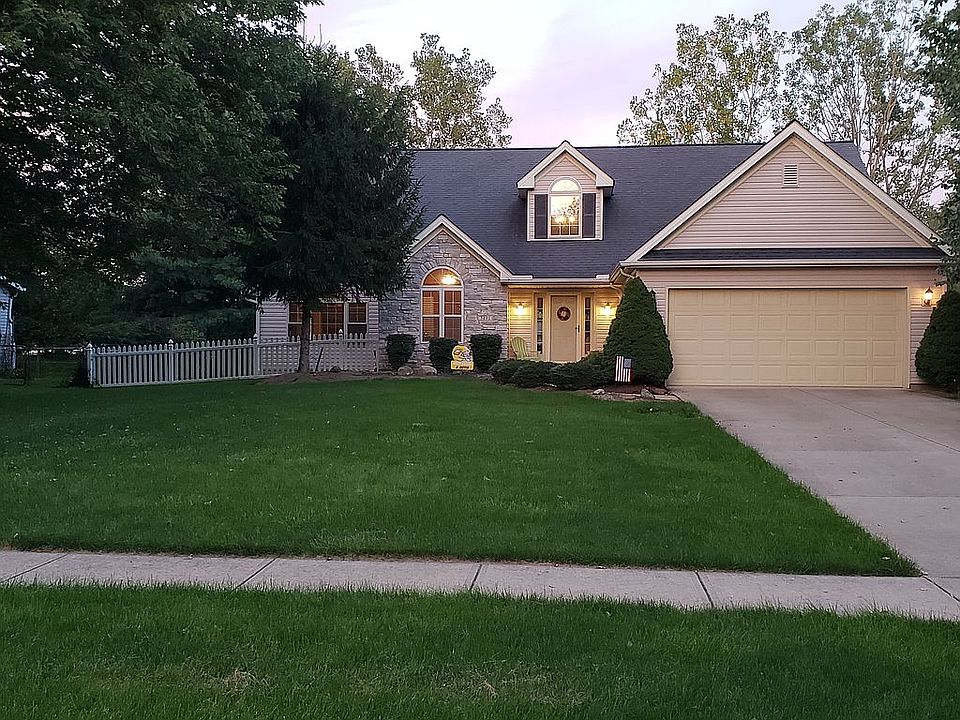 1st image of 3491 Parkview Dr