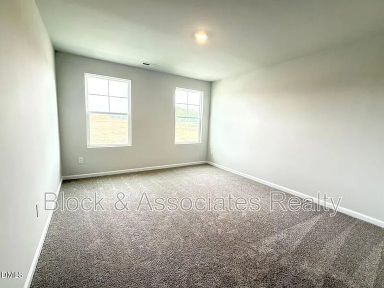 304 Marmalade Sky Ln — Photo 28