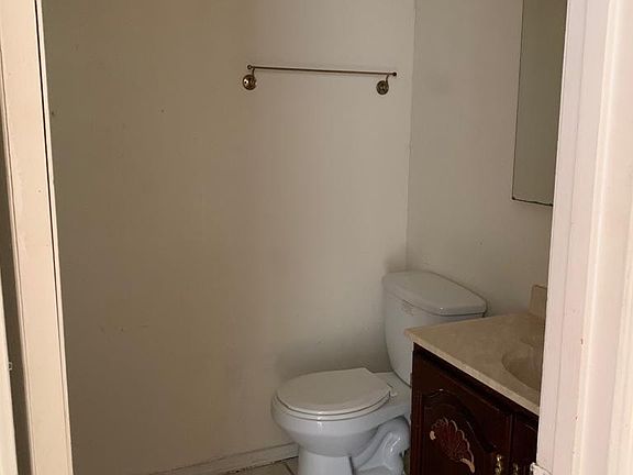 4th image of 112 Arlethia Dr