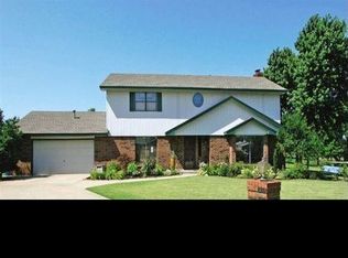 921 SW 24th St, El Reno, OK 73036