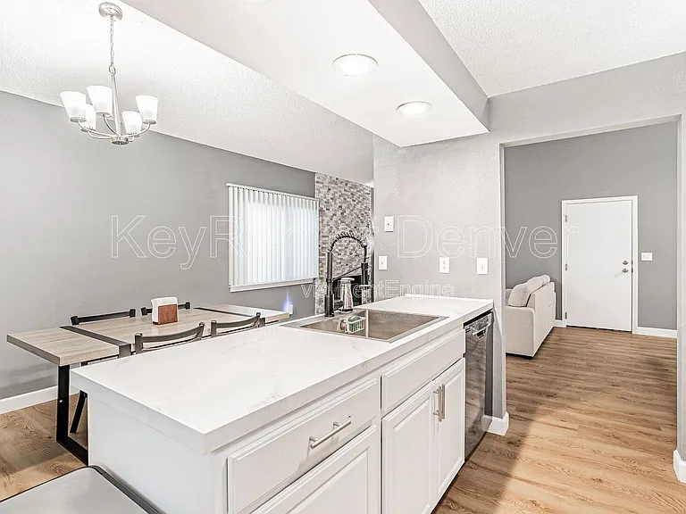 18747 E Carmel Cir — Photo 24