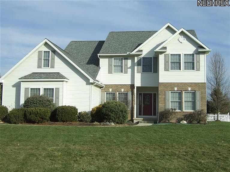 1st image of 32080 Deerfield Dr