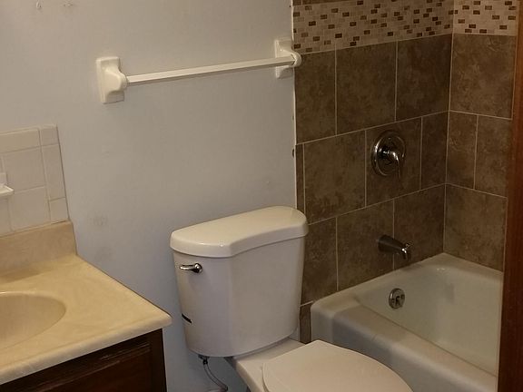 3rd image of 7580 E Southern Dr
