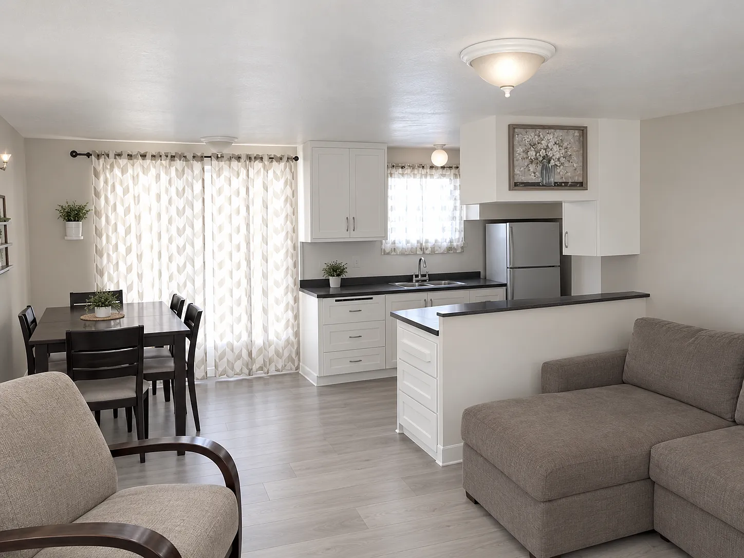 2 bed, 900 sqft, $1,500 — Photo 4