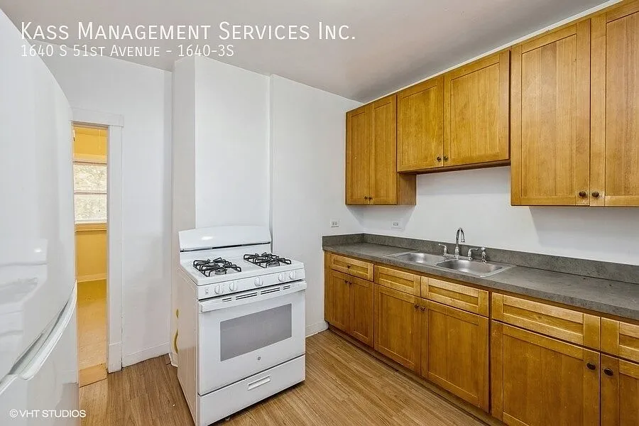 Lovely 2bed in Cicero - Spacious Floorplan - Heat & Appliances Incl - — Photo 4