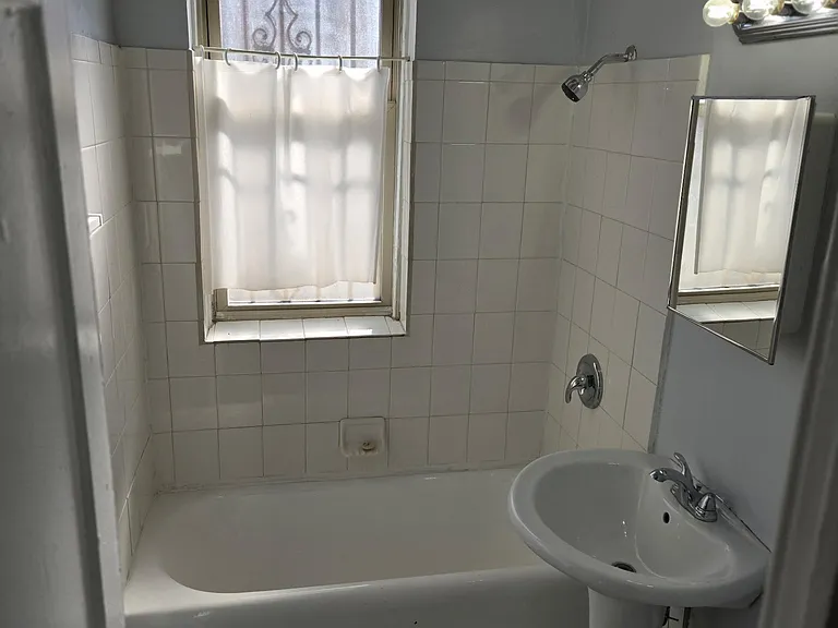 8058 S Hermitage Ave — Photo 31
