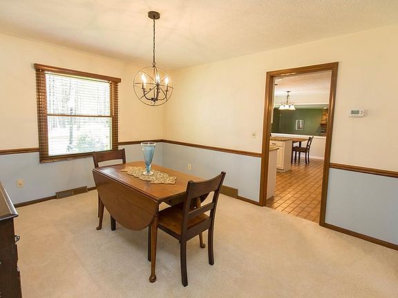 5th image of 26859 Kenley Ct