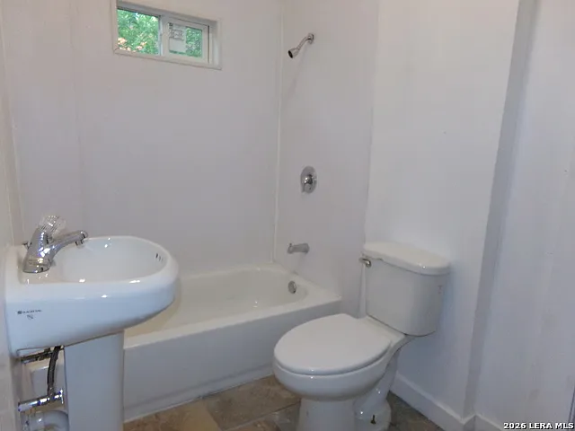 3918 W Martin St — Photo 13
