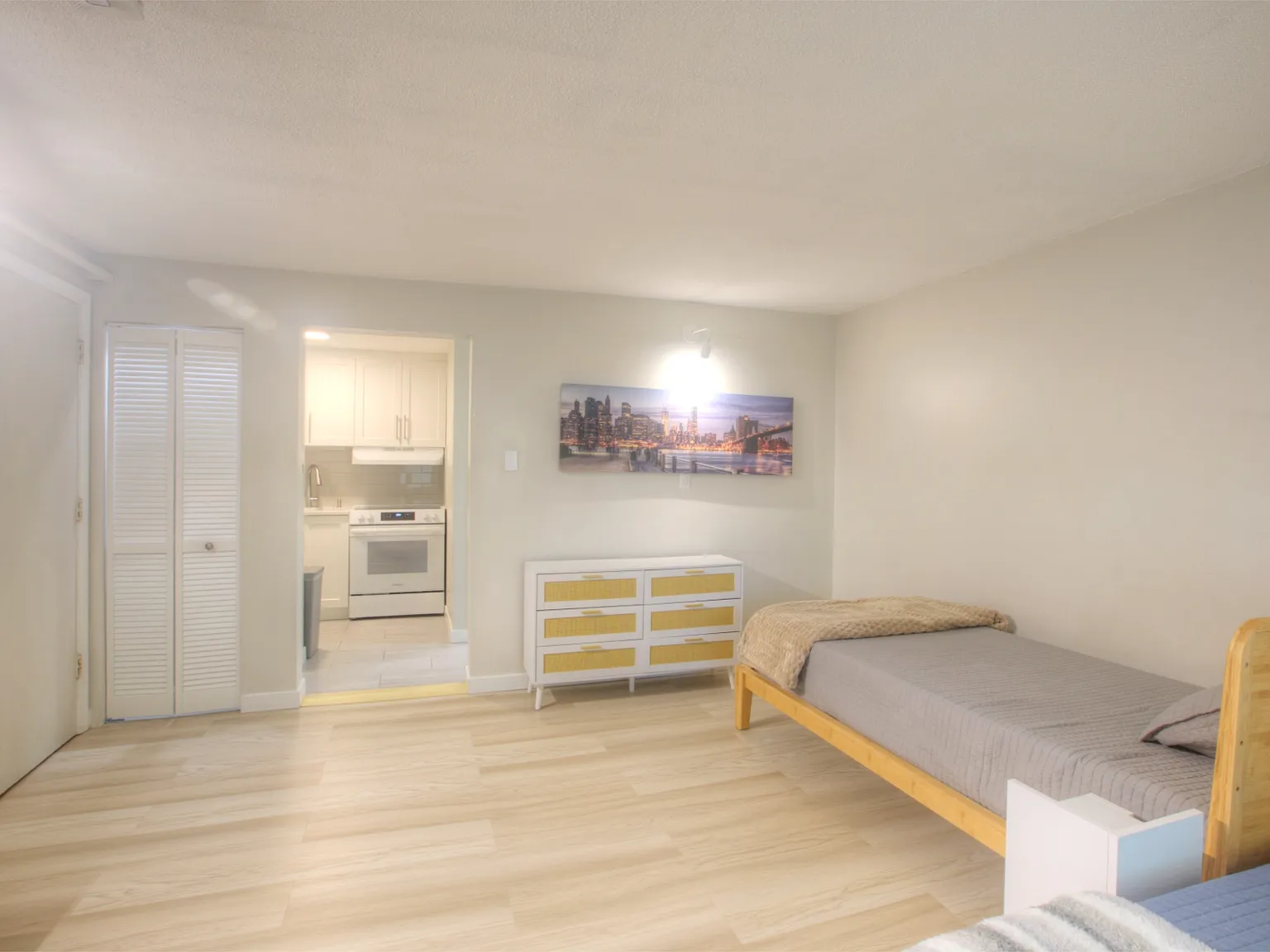 Studio, 348 sqft, $1,295 — Photo 2