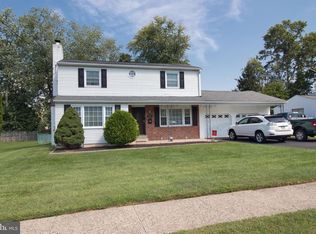 1517 Hampton Ln, Warminster, PA 18974