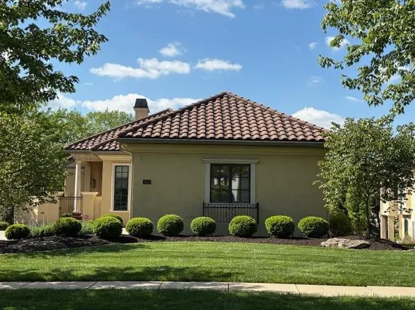 3313 W 138th St, Leawood, KS 66224