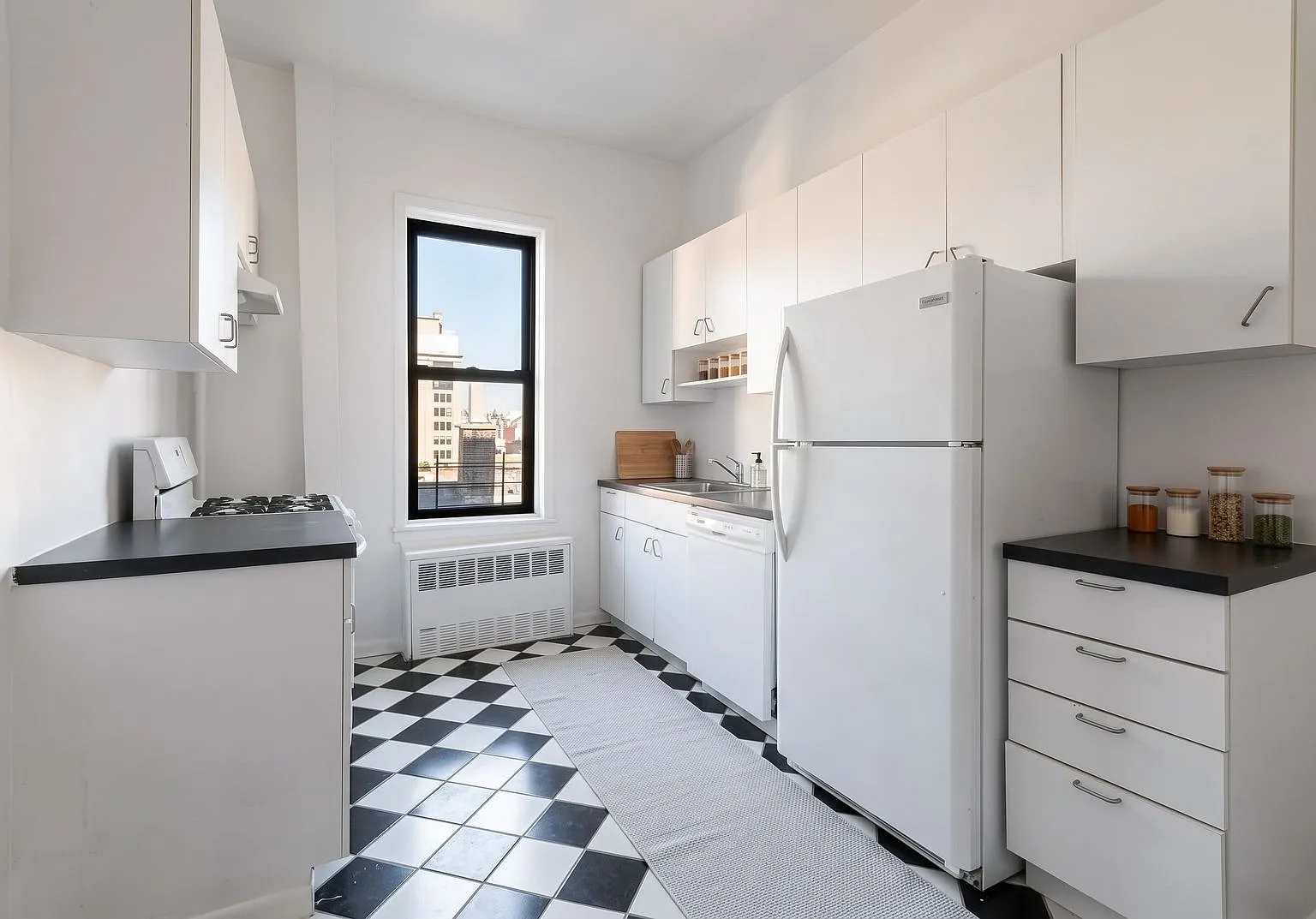 215 West 101st Street — Photo 2