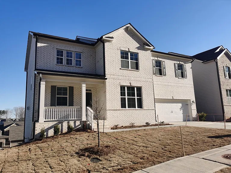 1823 Landon Ln — Photo 2