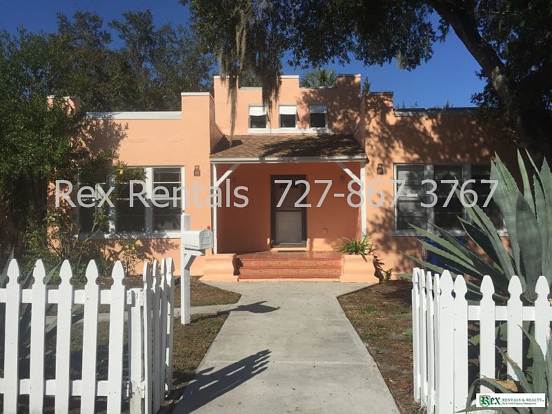 1st image of 835 16th Ave S