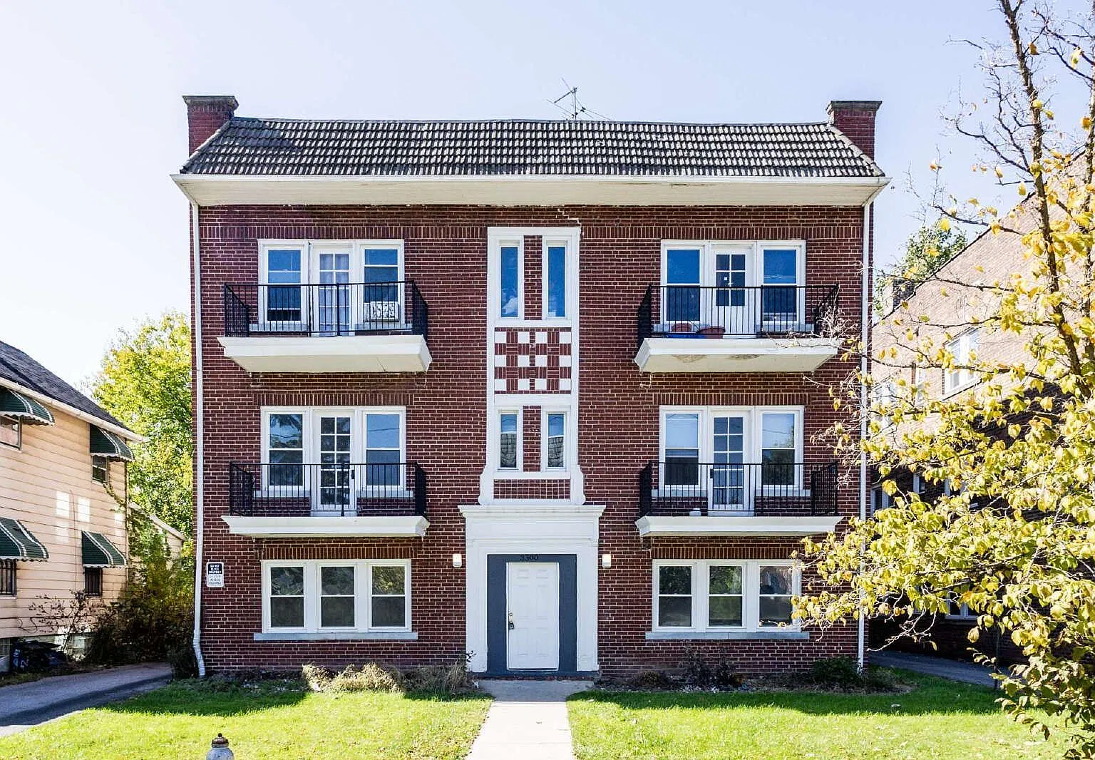 1 bed, 1.0 bath, 760 sqft, $750 — Photo 1