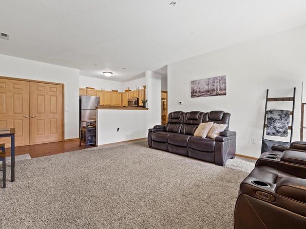 6865 99th PLACE #AA, Pleasant Prairie, WI 53158