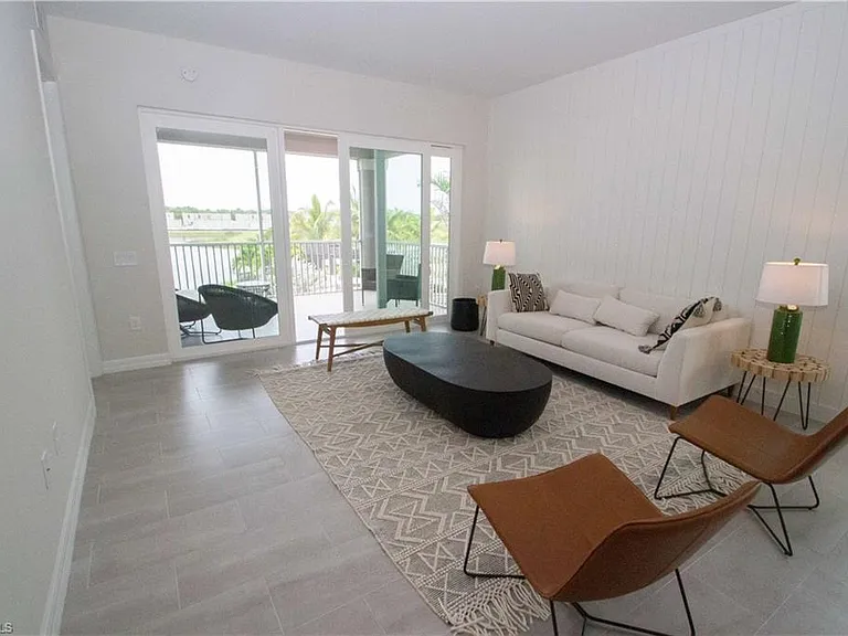 163 Indies Dr E #106 — Photo 11