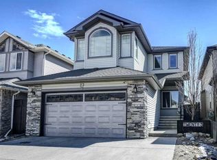 23 Cranberry Cir SE, Calgary, AB T3M0M1