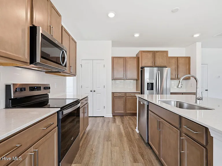 362 Summer Wind Way — Photo 13
