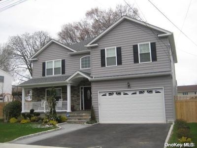 1751 Pettit Avenue, Merrick, NY, 11566