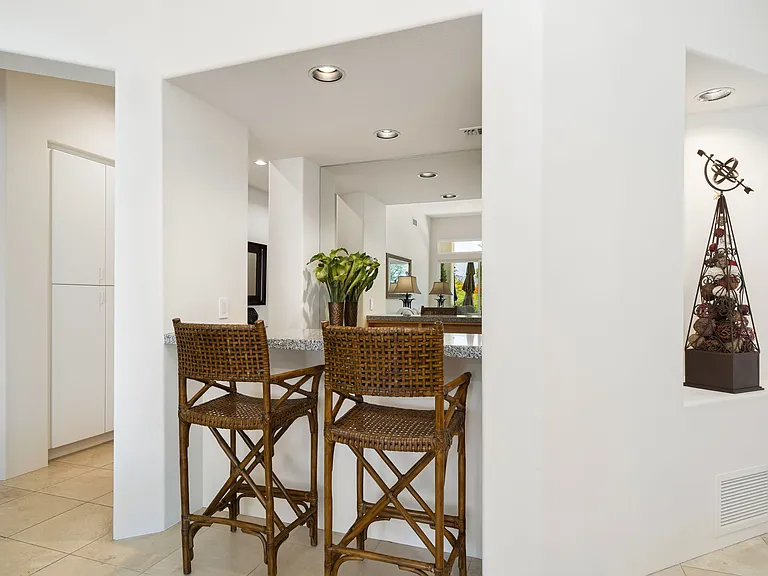 79695 Mandarina — Photo 19