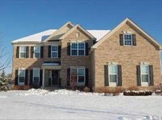 3504 Tournament Dr, Elgin, IL 60124