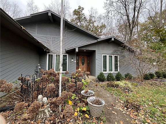3rd image of 2920 Hickorywood Dr