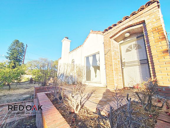 3rd image of 548 N Vista St #548