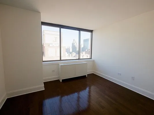 Rented by New York Residence | media 15