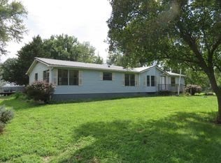 217 Grove St, Council Grove, KS 66846