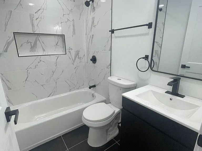 5719 Cambridge St #1 — Photo 5