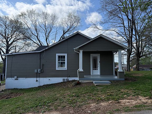 2nd image of 411 Hietts Ln
