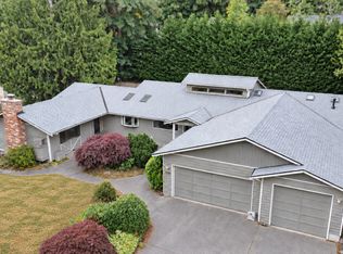 16920 NE 100th St, Redmond, WA 98052