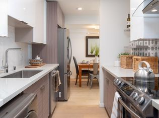 500 W Middlefield Rd APT 116, Mountain View, CA 94043