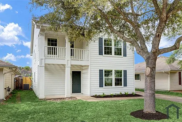 5 bed, 2140 sqft, $2,800 — Photo 1