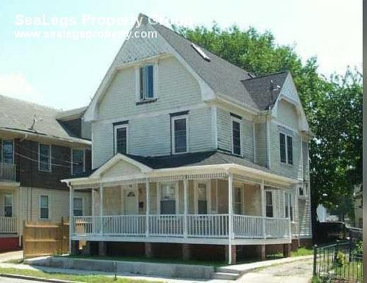 1st image of 34 Pennsylvania Ave #3