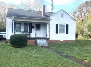 506 Beckner St, Lexington, NC 27292