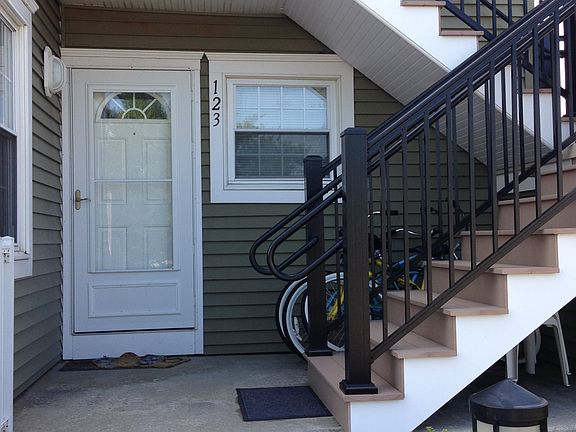 2nd image of 123 Folger Ct #69